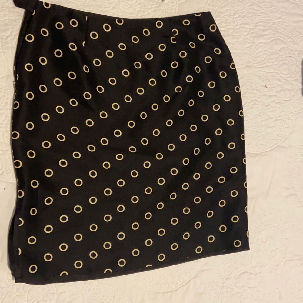 Black with beige circles skirt 15” waist and 21” length